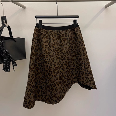 不规则豹纹松紧腰半身裙
