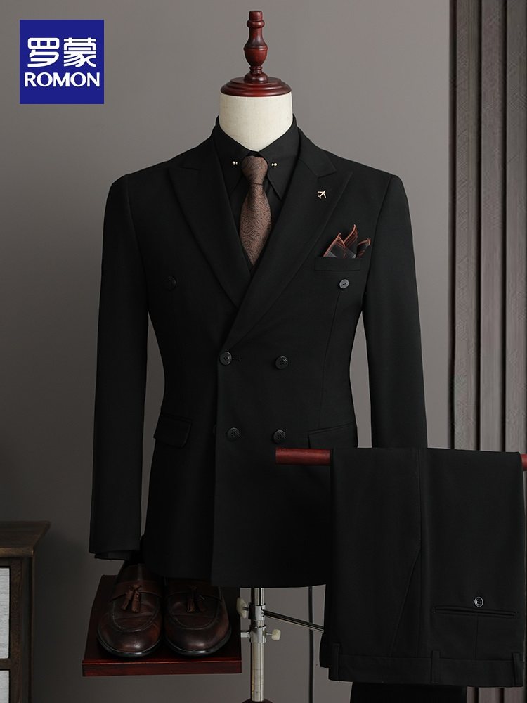 Kişi kostyumu ikitərəfli slim fit biznes və toy üçün