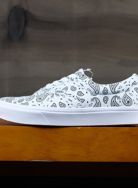 VANS范斯 ComfyCush Era男女白色腰果花超轻低帮板鞋 VN0A3WM942M