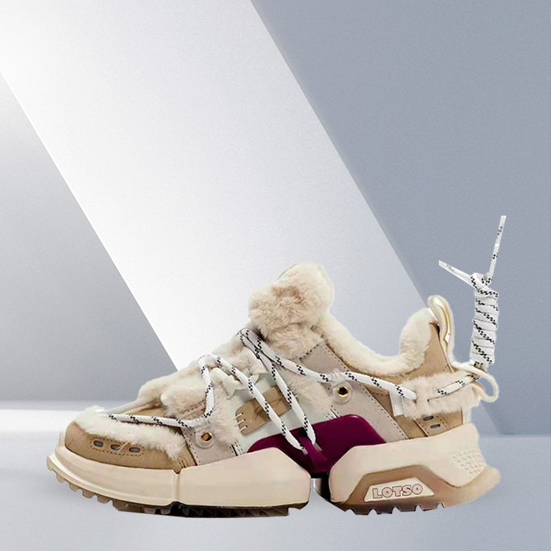 Lining/李宁正品x玩具总动员草莓熊女子时尚运动休闲鞋AGLR334