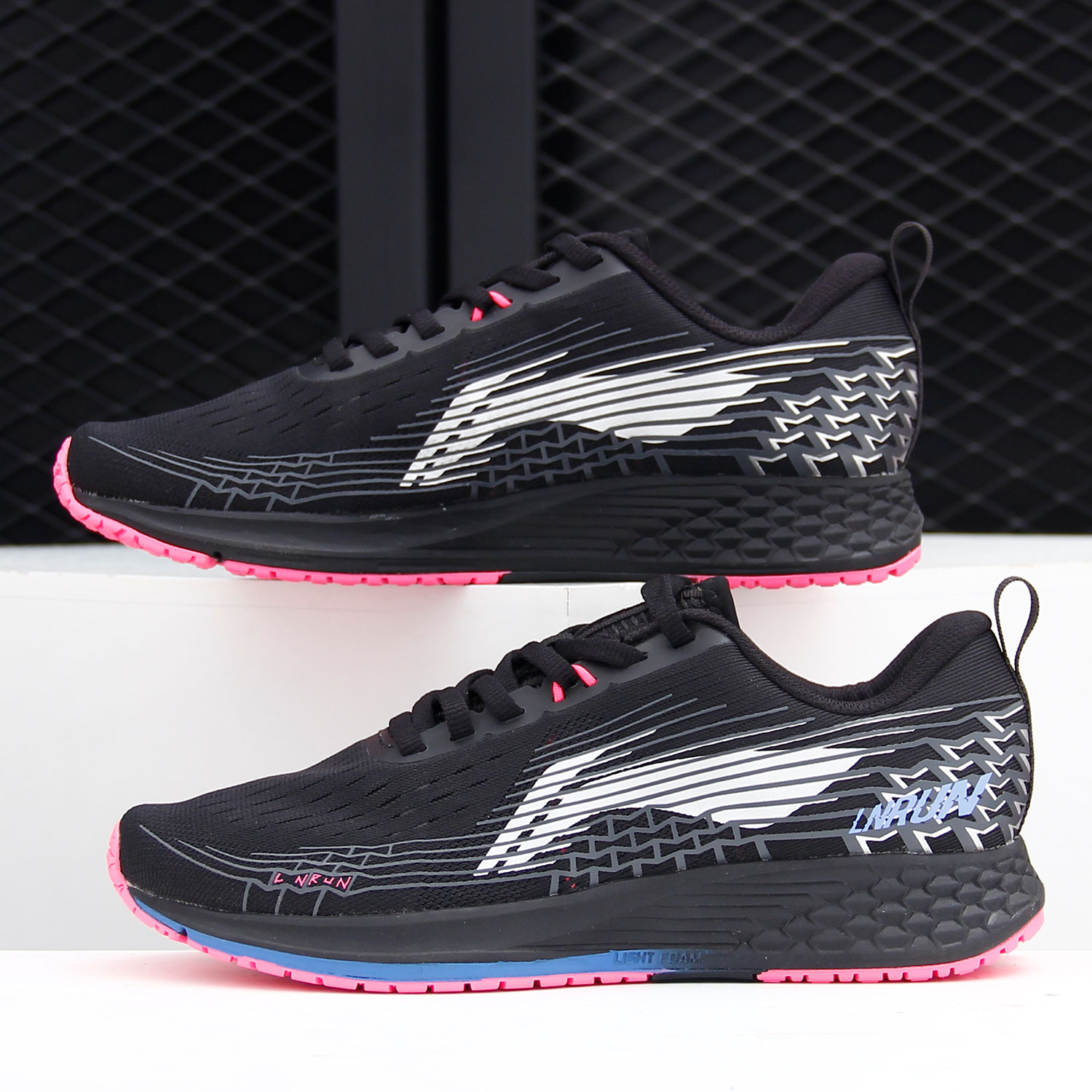 李宁正品男女休闲运动轻便跑步鞋