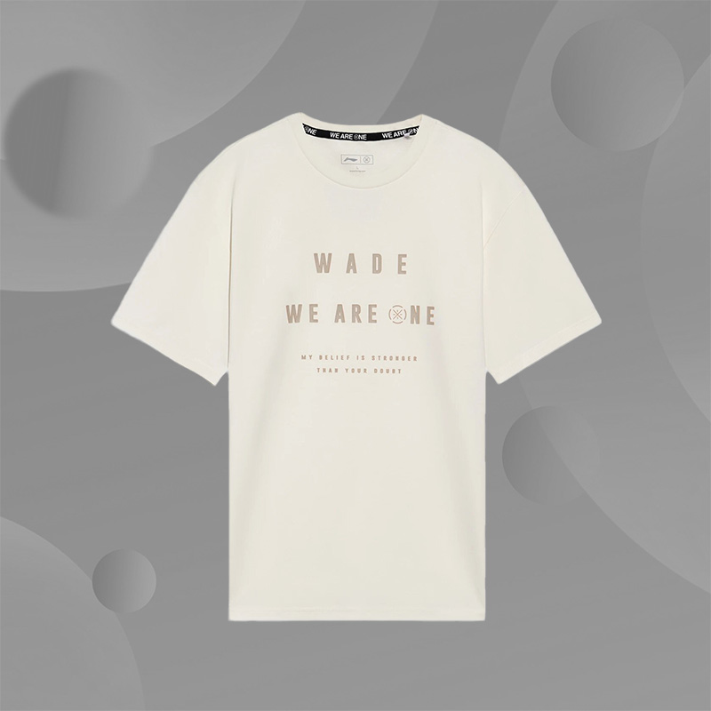 李宁春季韦德系列男子圆领运动休闲短袖T恤文化衫AHSS067-3