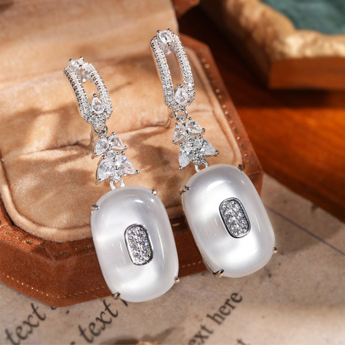 VISING珠宝天然石英质玉水沫玉福在眼前福贝耳环耳坠耳饰