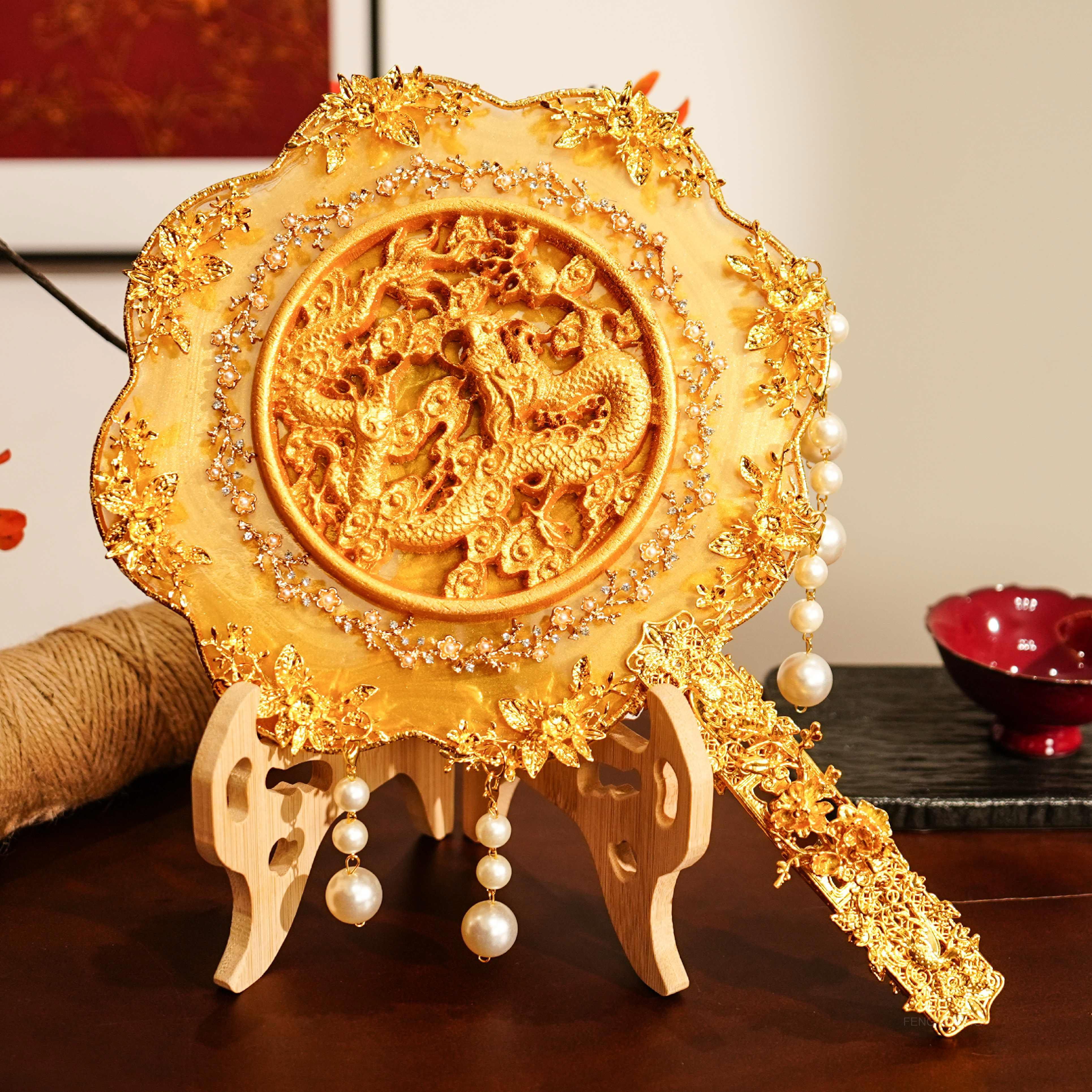 中式婚礼金色龙纹木牌团扇新娘结婚秀禾龙凤褂水晶凝胶团扇喜扇扇,家居饰品,工艺扇/团扇/喜扇/折扇,淘宝优惠券,粉丝福利购,淘宝优惠卷