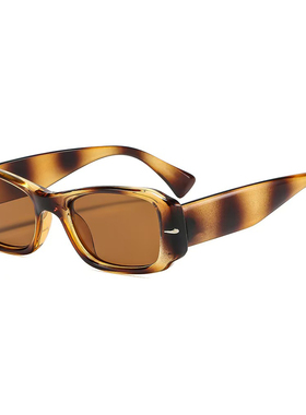 辣妹小框复古米钉绿色太阳镜装饰