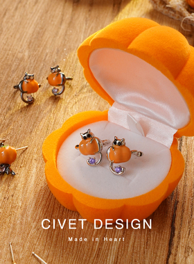 原创抱南瓜的猫咪耳骨夹少女小众设计感可爱甜美搞怪简约百搭耳夹