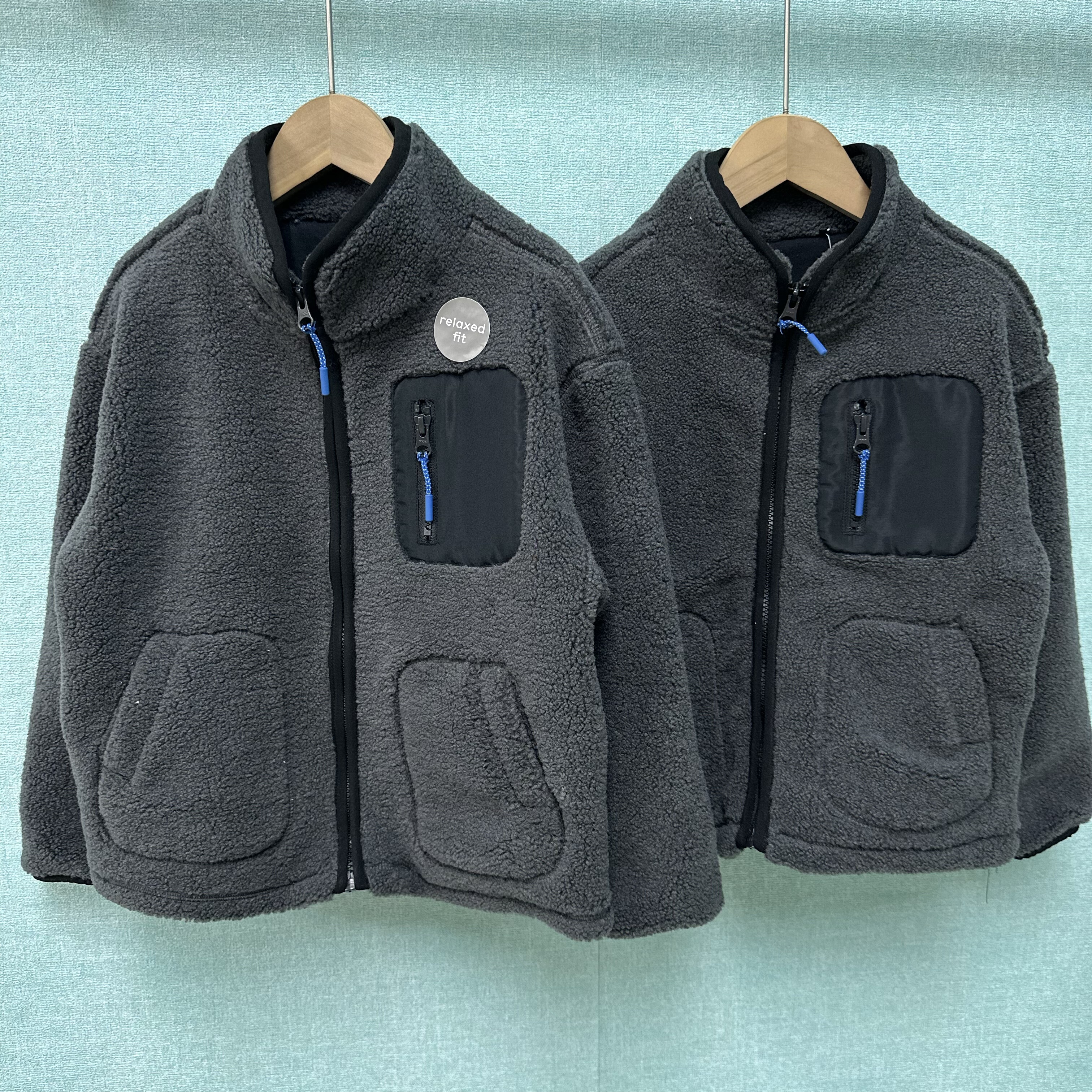 外贸原单童装儿童秋冬款泰迪绒加厚外套男女童中大童休闲上衣绒绒