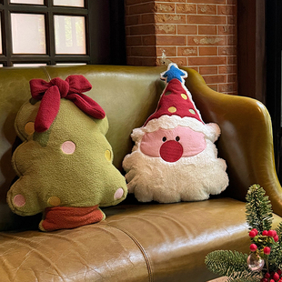 圣诞节日抱枕客厅氛围装饰摆件圣诞树沙发毛绒卡通玩偶汽车靠垫