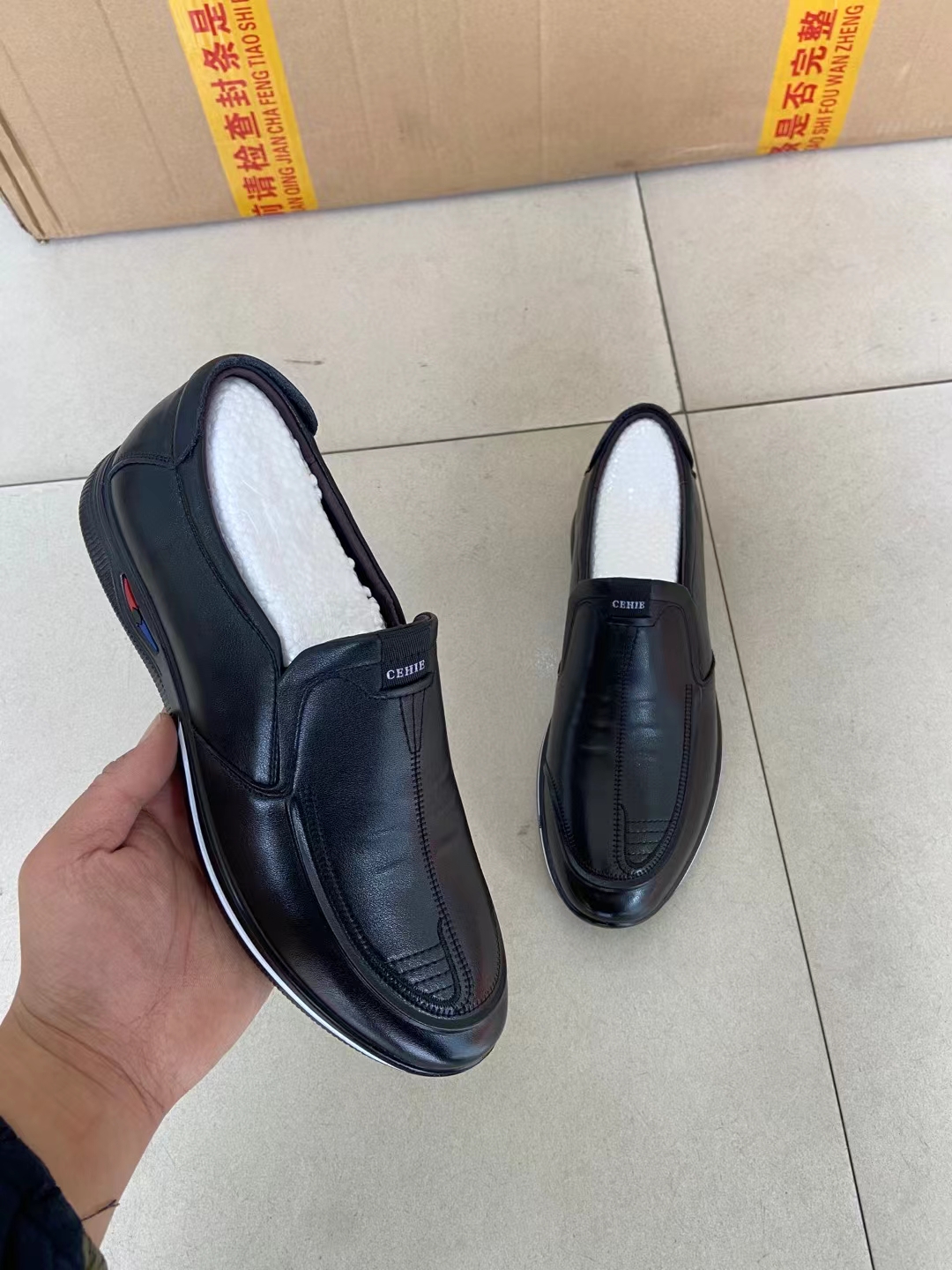 夏发男鞋2025春款真皮套脚软底软面商务休闲鞋防滑耐磨老公牛皮鞋