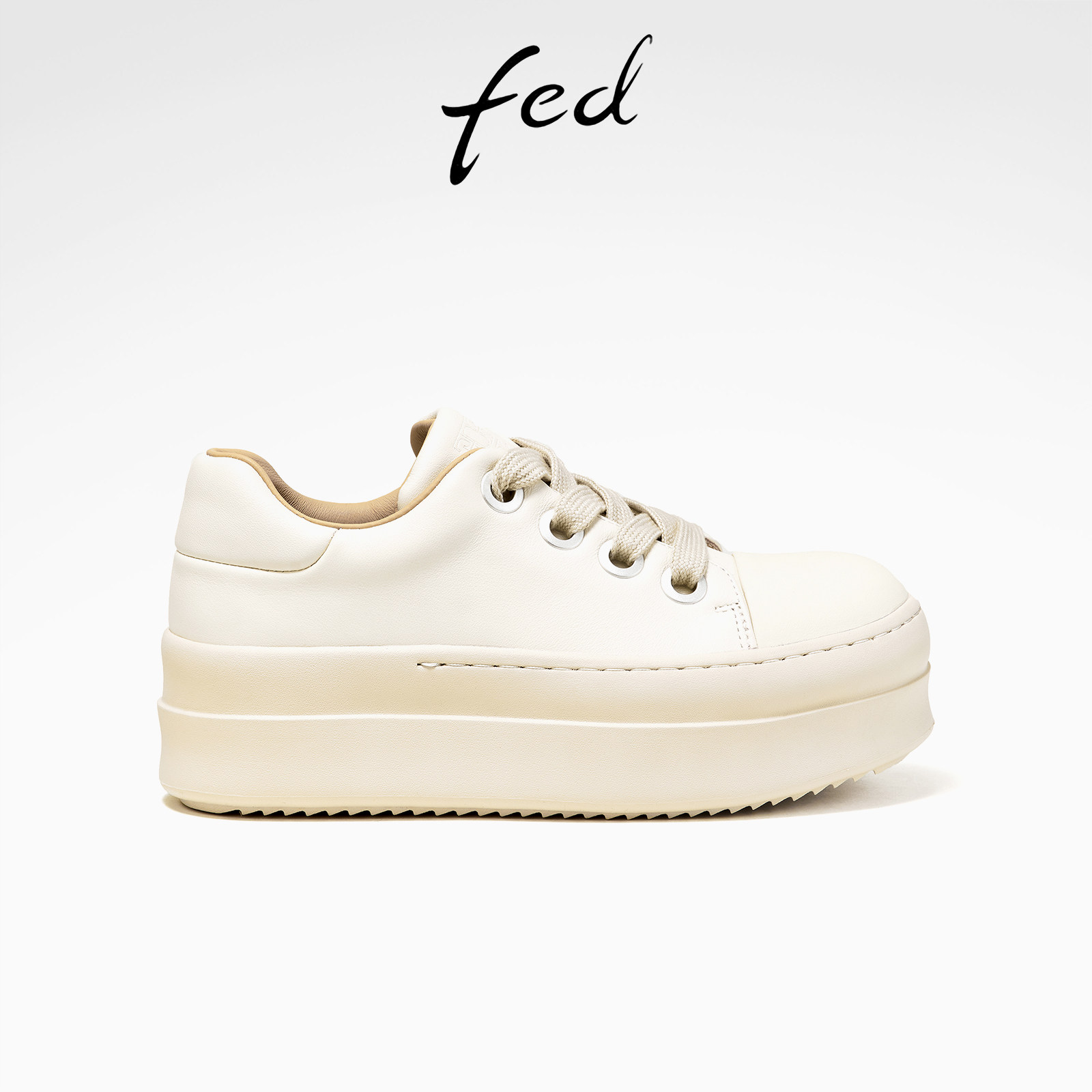 fed厚底小白鞋冬季新款女鞋休闲板鞋丑萌大头鞋女款D1006-ZCA850