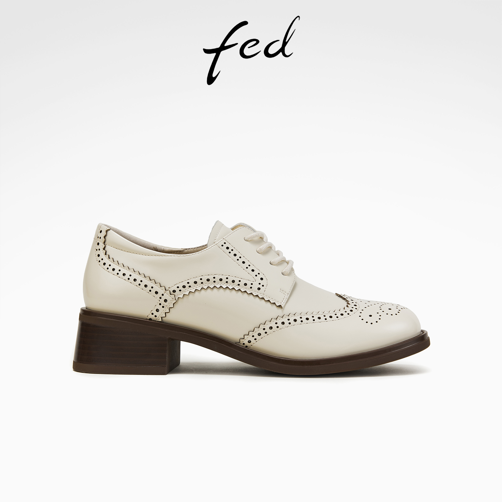 fed白色布洛克鞋春季新款女鞋雕花小皮鞋牛津鞋女款D1228-ZCA788
