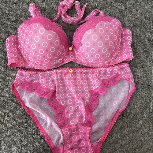 bodypops可爱有钢圈聚拢
