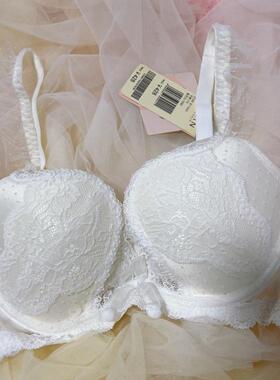 衣恋旗下EBLIN象牙白S65精致波点U杯性感女士聚拢文胸ECBR811042