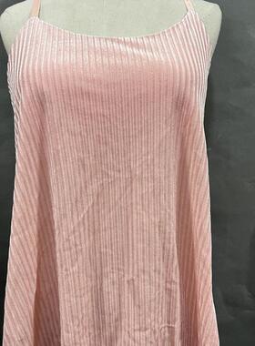 衣恋body pops桃红色S60美背无钢圈自带罩杯丝绒吊带短睡裙849A21