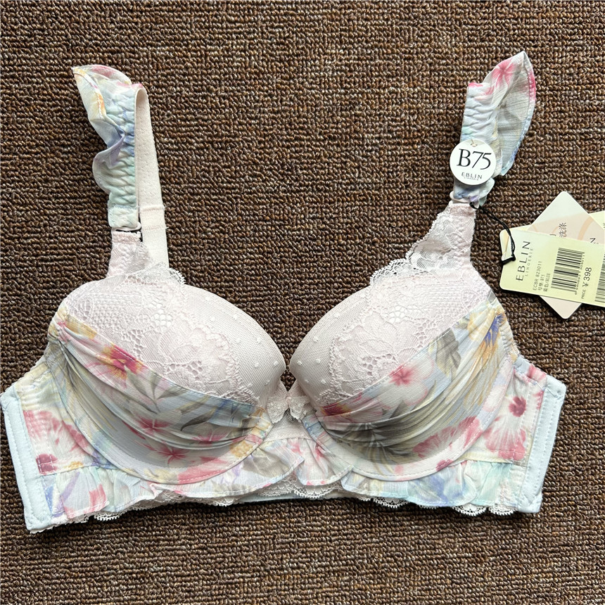 甜美碎花上托聚拢蕾丝木耳边