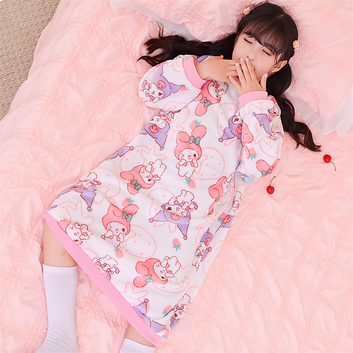 儿童法兰绒睡袍秋冬薄绒连体睡衣女童珊瑚绒睡裙中大童防踢被睡袋