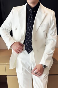 潮流简约英伦风时尚轻奢双排扣纯色男士西服外套X88211-P165图片