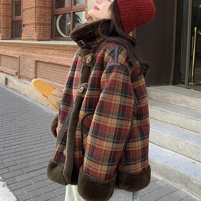 美拉德格子羊羔毛外套女冬季2024新款毛呢外套超好看保暖呢子上衣