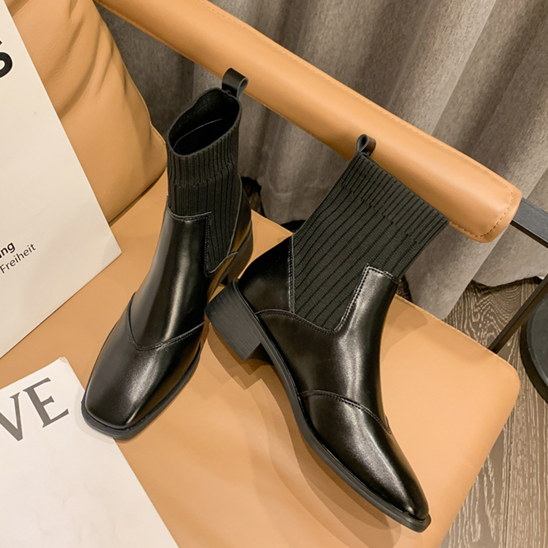 大码英伦风针织弹力袜靴女2025新款瘦瘦靴连袜靴粗跟马丁靴短靴子