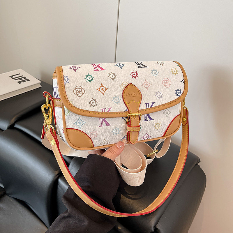 小众复古轻奢老花法棍包包女2025新款夏季高级感腋下包宽带斜挎包