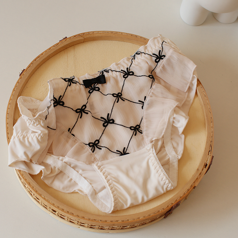 简约舒适甜美日系蕾丝三角裤