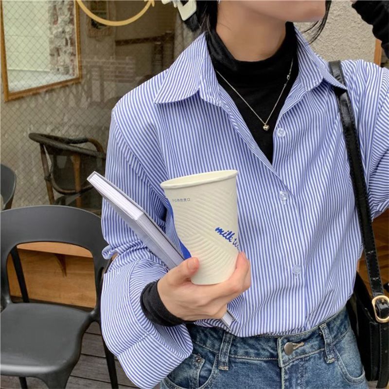 2026新款女装蓝色细条纹衬衫女打底叠穿长袖宽松内搭设计感小众