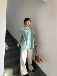 湖绿色宽松复古港味韩系简约短袖衬衫女新款宽松舒适显瘦上衣夏季