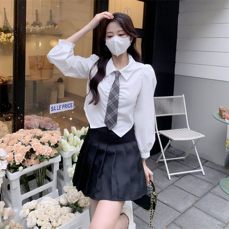 学院风白色衬衫女jk泡泡袖小个子收腰长袖打底上衣领带春夏短款