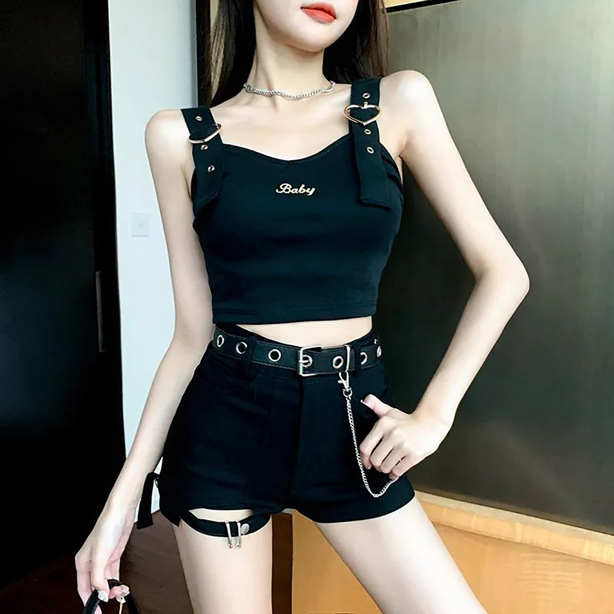 辣妹蹦迪女装夏季新款黑暗系甜酷性感吊带街舞团露肚脐背心上衣潮