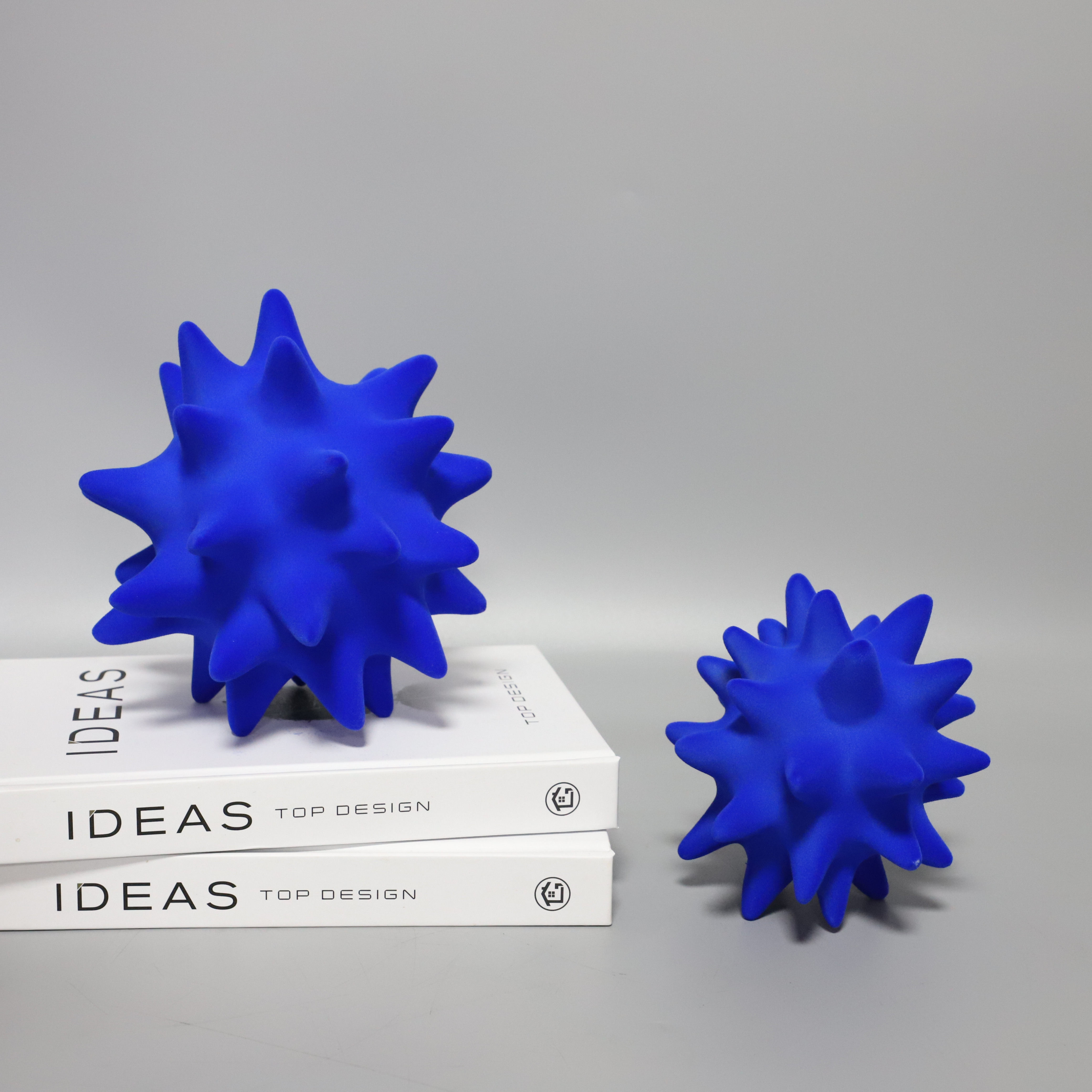 北欧创意树脂植绒海胆球摆件书房样板房售楼部书房简约花瓶装饰品