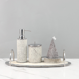 现代简约马毛卫浴乳液按压瓶香皂托托盘组合套装摆件浴室家居饰品