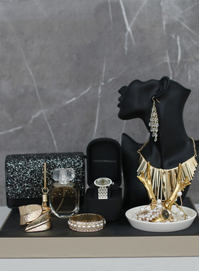 梳妆台道具轻奢风组合衣柜托盘