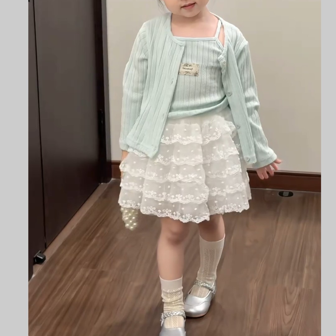 蛋糕裙女童2026新款多巴胺穿搭宝宝甜美针织开衫吊带蓬蓬半身裙