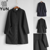 小翻领单排扣菱格夹棉纯色女风衣外套 女装 5152兜兜 新品 YUN韫春季