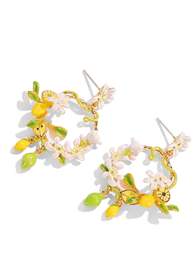 2024新潮时尚原创设计感珐琅彩釉黄色柠檬白色花朵花环耳环耳圈女