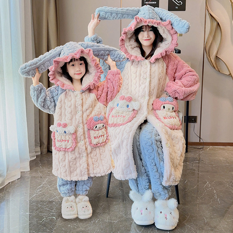 秋冬季睡衣女童珊瑚绒儿童加厚加绒法兰绒小女孩套装亲子母女睡袍