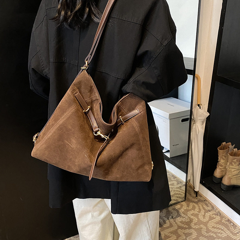 复古大容量磨砂包包女2025新款秋冬休闲单肩包通勤托特包双肩背包,箱包皮具/热销女包/男包,单肩包,淘宝优惠券,粉丝福利购,淘宝优惠卷