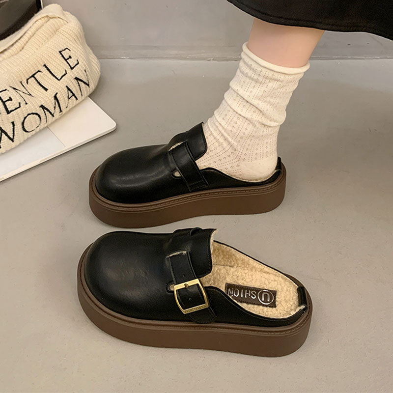 一脚蹬穆勒鞋加绒棉拖懒人小皮鞋2024秋冬新款厚底包头半拖鞋女款