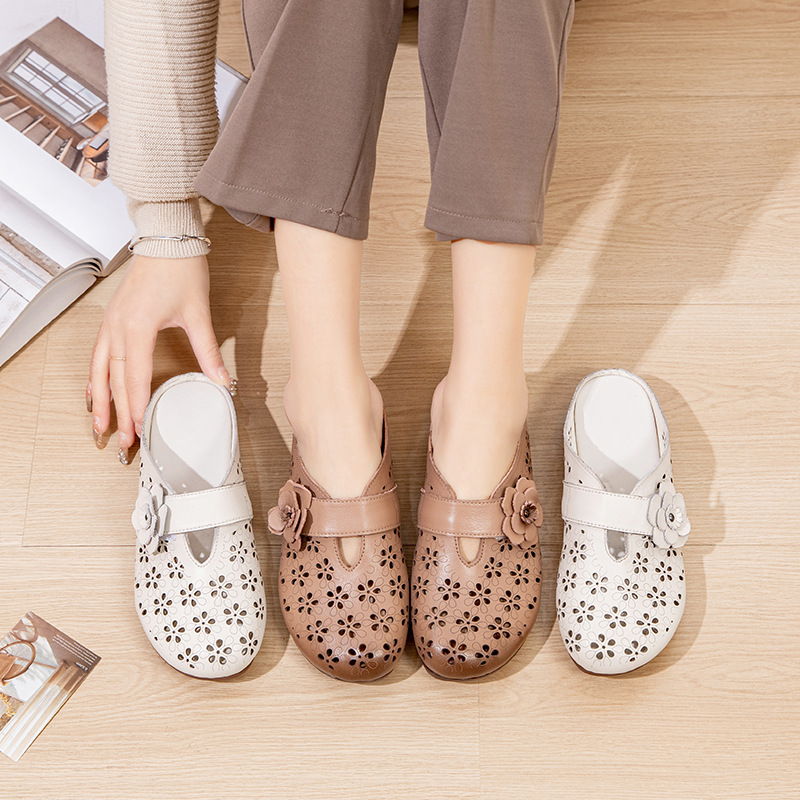 2025夏季镂空包头拖鞋女外穿牛筋平底中老年复古妈妈鞋真皮凉拖鞋