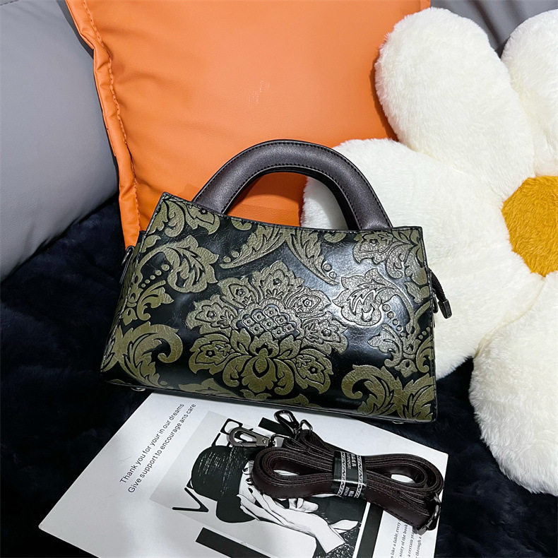 国潮压花2025新款女包中国风时尚百搭大容量单肩包复古斜挎手提女,箱包皮具/热销女包/男包,单肩包,淘宝优惠券,粉丝福利购,淘宝优惠卷