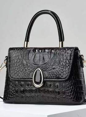 包包女2024秋季新款鳄鱼纹纯色方形漆皮韩版手提潮时尚单肩斜挎包