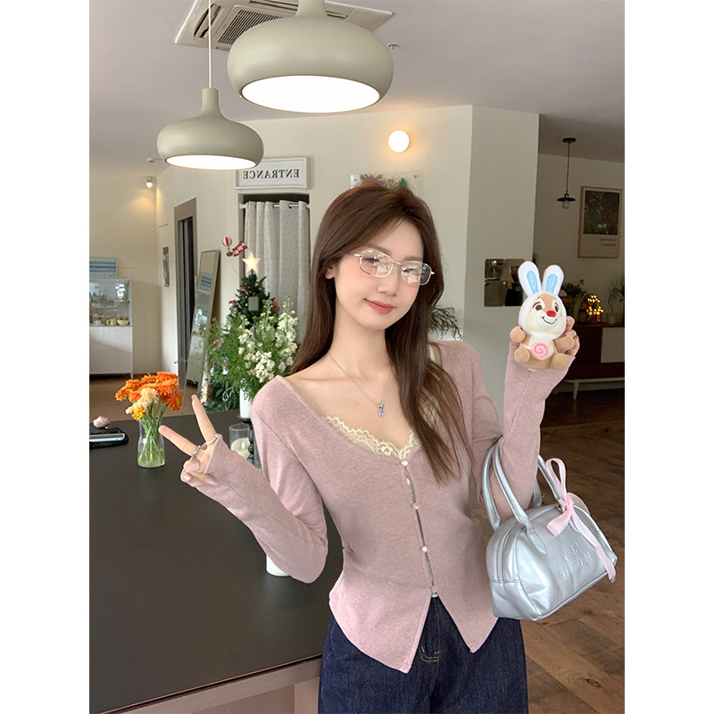 bm甜辣妹蕾丝花边假两件V领长袖T恤女秋冬内搭褶皱收腰打底衫上衣