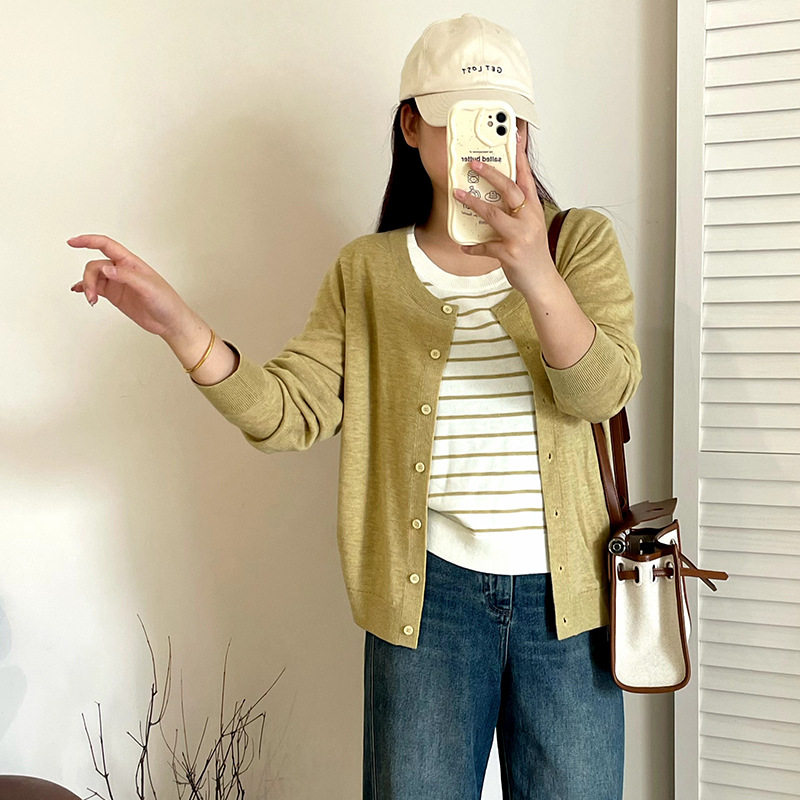 大码女装圆领假两件条纹上衣女2025秋胖mm休闲宽松针织开衫23081,女装/女士精品,毛针织衫,淘宝优惠券,粉丝福利购,淘宝优惠卷