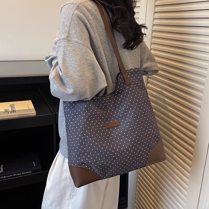 简约软面大容量托特包女2025新款上班通勤百搭单肩包日常手拎包包