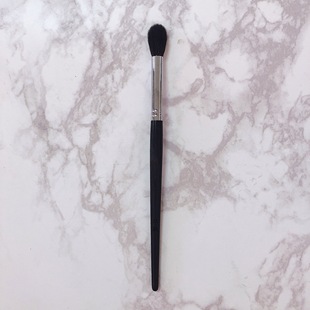 玖歌制刷 檀木柄 细光锋羊毛 鼻梁高光、眼窝晕染、鼻影刷 T10号