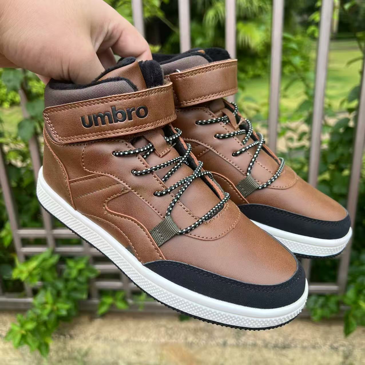 新款儿童冬款棉鞋雪地靴外贸加绒