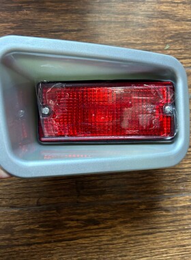 适用12 13 14年款汉兰达后雾灯 后杠灯反光片 后方形雾灯 左方灯