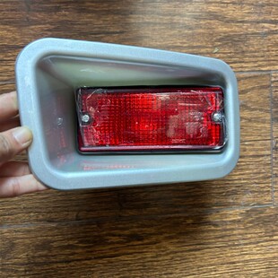 适用12 13 14年款汉兰达后雾灯 后杠灯反光片 后方形雾灯 左方灯