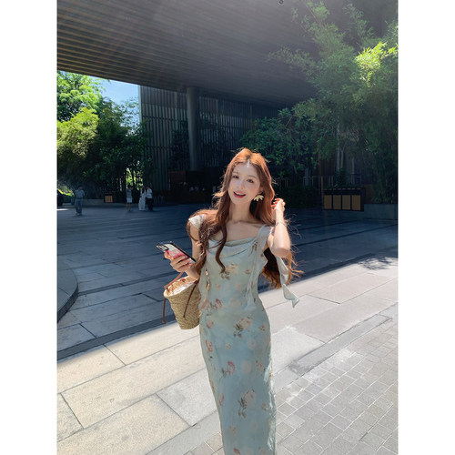Rian trea雨婷 度假浅绿碎花连衣裙女夏超仙荡领收腰显瘦雪纺长裙