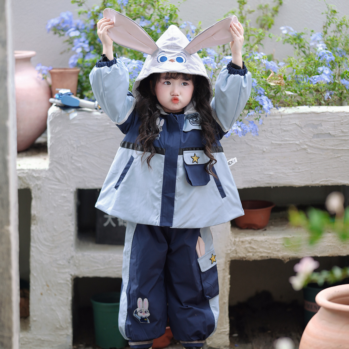 兔子警官风衣套装女童两件套